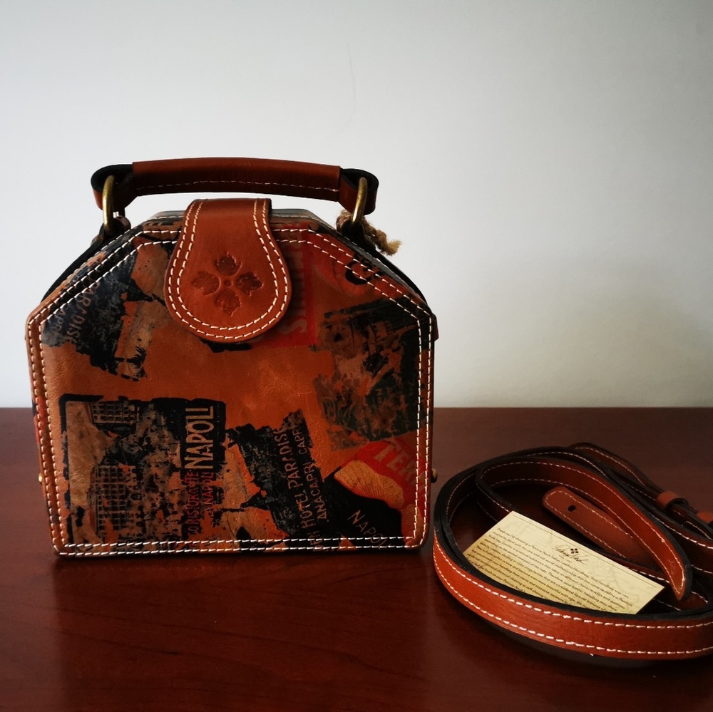 Patricia Nash box crossbody bag